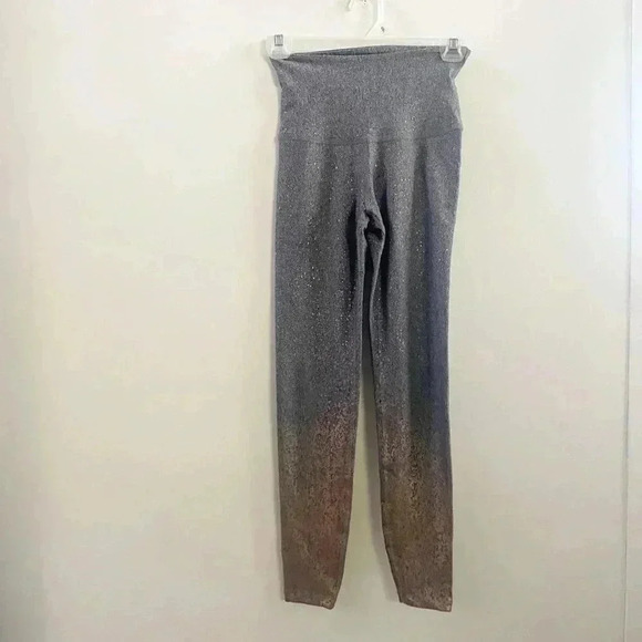 Beyond yoga metallic high waisted leggings - Picture 1 of 3